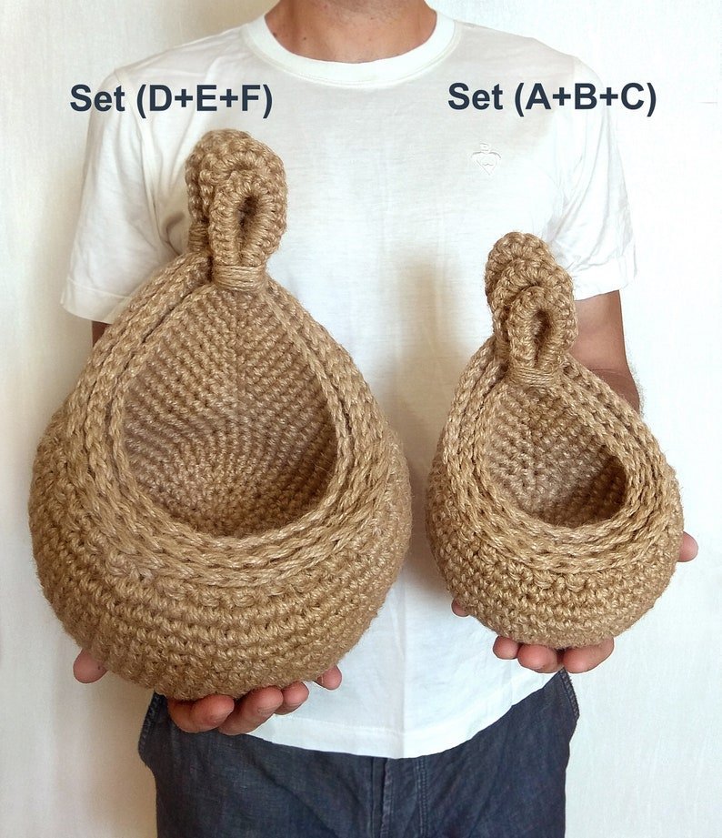 Wall Hanging Wicker Fruit and Vegetable Basket