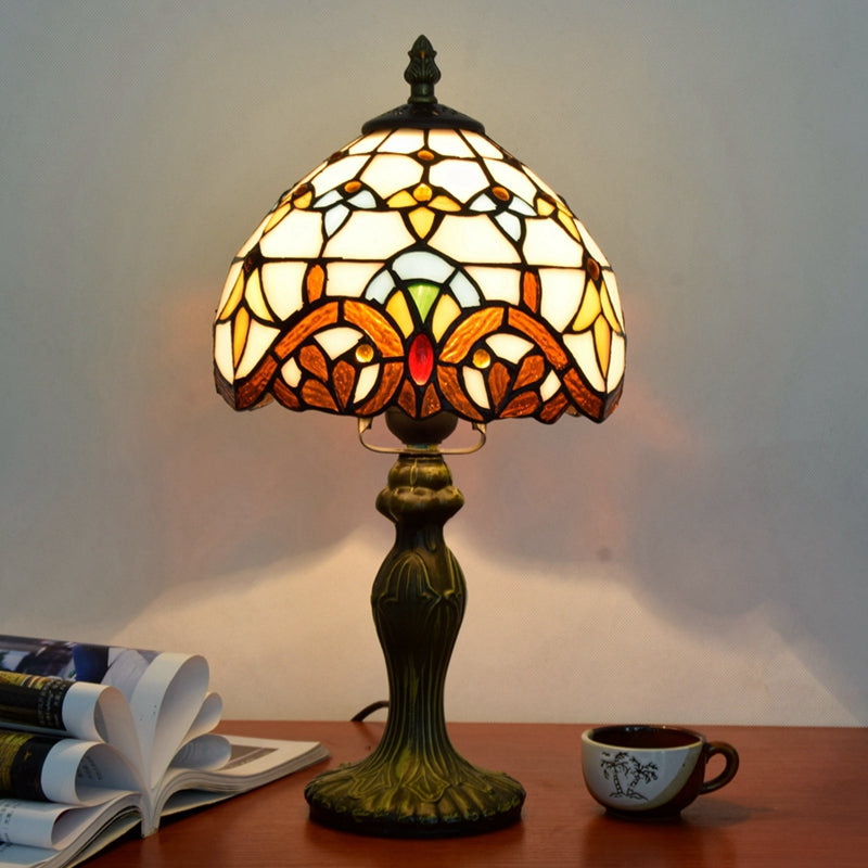 Stained Glass European Retro Bedside Table Lamp