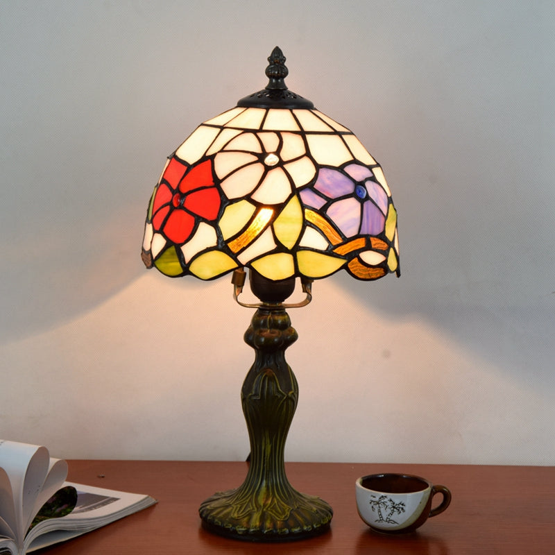 Stained Glass European Retro Bedside Table Lamp